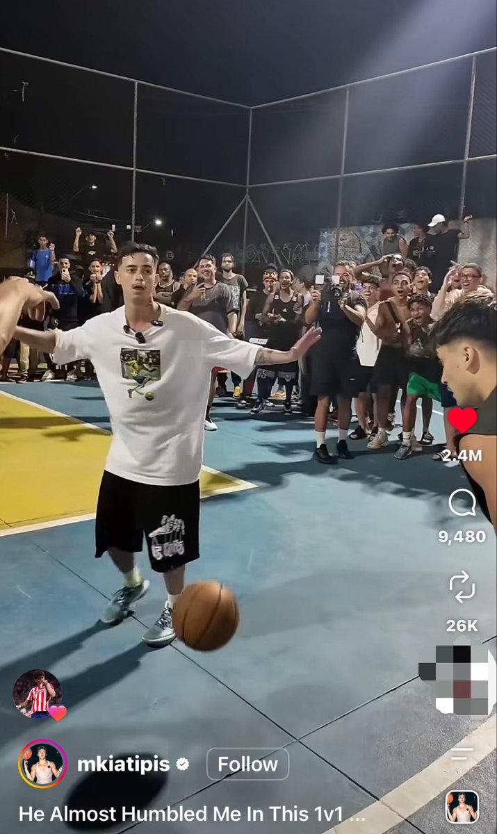 slddodelgdl's tweet photo. 🚨 EXCLUSIVA 🚨

Santi Sandoval no le gusta el futbol, no es su pasión! Pues le dio like a un reel de basketball. https://t.co/gvJDCu1Woy