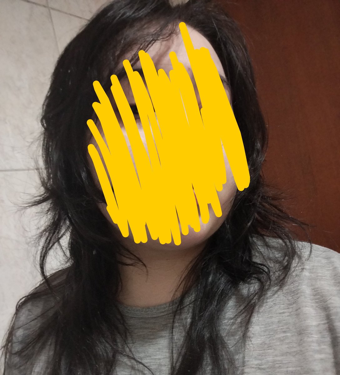 heartslabunda's tweet photo. Lavei o RESTO de cabelo que ainda me resta
E ta tudo espetinho fof fof https://t.co/xf7cOv0LOI