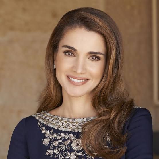 brdedheb's tweet photo. @D162Michele Try comparing her to 56-year-old Queen Rania. https://t.co/5iuVocJ9Gi
