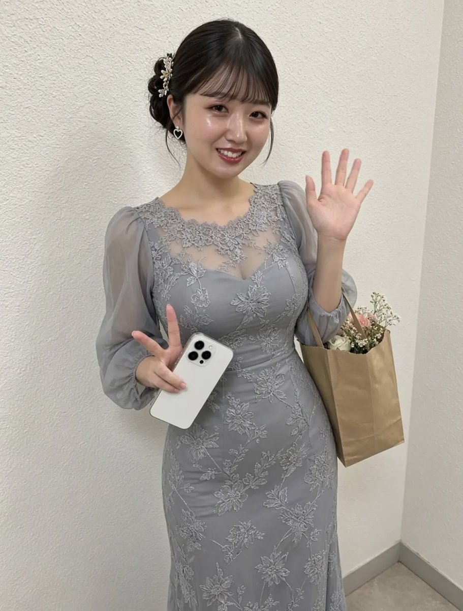 murinomiyu_jp's tweet photo. 結婚式で新婦友人を新郎友人がお持ち帰りしてハメハメしちゃった話聞くけど、明らかに持ち帰りされるのを狙ってる女もいる���ね… https://t.co/NkJt7AOpqJ