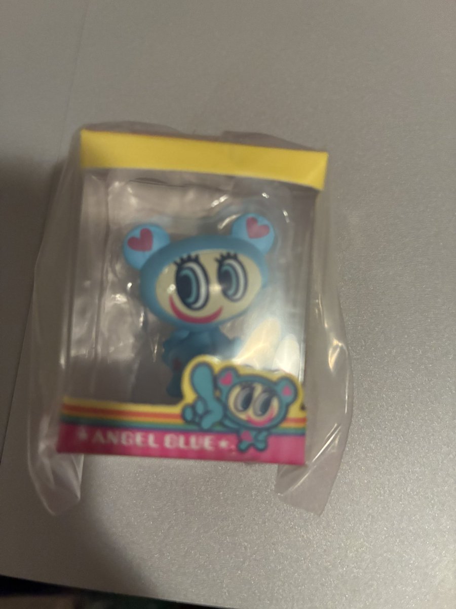 char__loo's tweet photo. （交換）ナルミヤキャラクターズ ミニチュアパッケージチャーム

譲　エンジェルブルー(ノーマル)
求　ポンポネット(クリア)orポンポネット(ノーマル)orメゾピアノ(クリア.)or 定価（現金、 paypay）

未開封ごとの交換希望
都内手渡し交換

本日ですと新宿で交換可能です
リプにてご連絡下さい！ https://t.co/GHG0jbHr6y