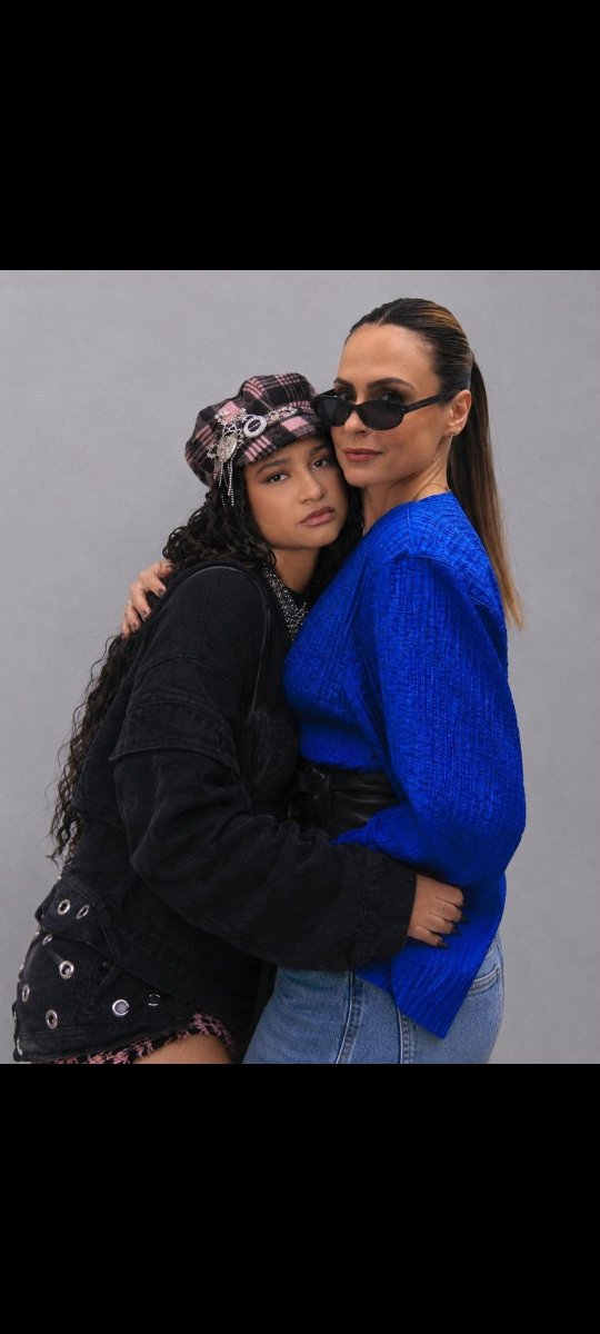 FGermana21307's tweet photo. Na boa gente vcs são duas potências juntas ❤️❤️ aproveita bastante isso Ana Paula e tia Milena deixa o amor verdadeiro verce todos os obstáculos entre vcs merecem muito seres felizes. https://t.co/5ft52XB8Wb