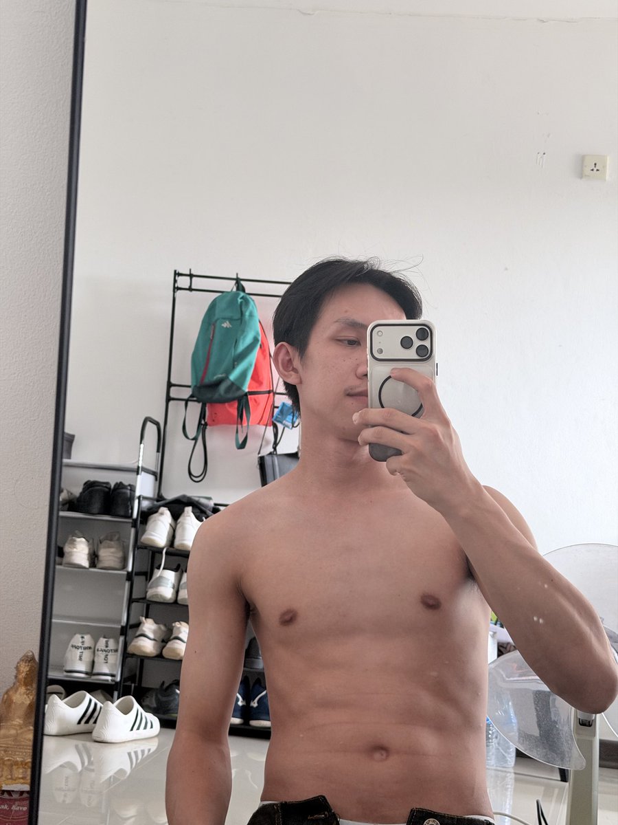 sknpyk's tweet photo. เลิกงานมาแล้ว วันนี้แดดออก ออกไปไหนได้บ้าง 😜

#ปลวกแดง #บ่อวิน #มาบยางพร #ตาสิทธิ์ https://t.co/fd4xORvQwx