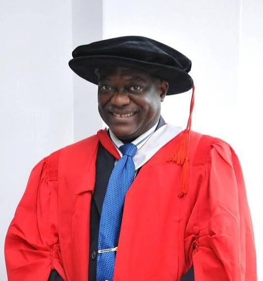 campustoday_'s tweet photo. Professor Nana Yaw Asiedu of the Department of Chemical Engineering (KNUST) has been appointed as an Honorary Professor at the University of South Africa (UNISA). A well-deserved recognition of his outstanding contributions to research and academic excellence! 🇬🇭👏

stay tuned ✅ #campustoday #knust