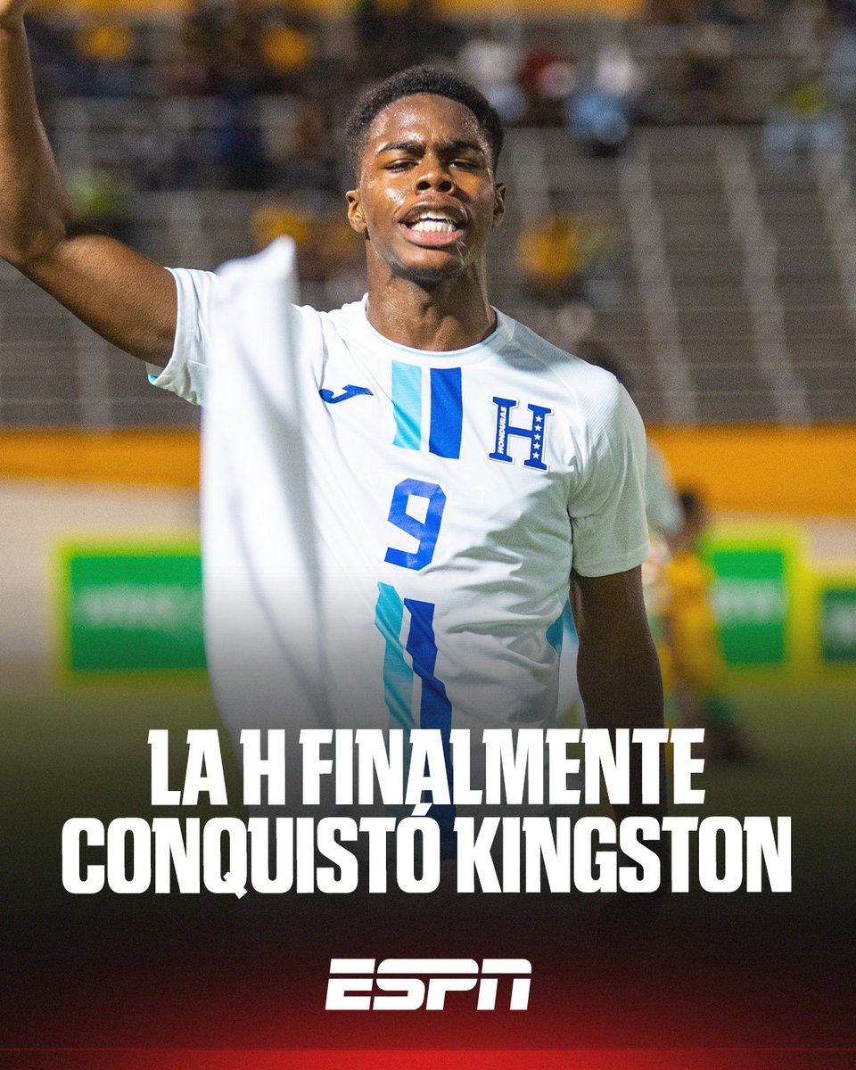 ESPN_CENAM's tweet photo. 🇭🇳 QUE GOLPE EN LA MESA CATRACHO EN UNA NOCHE HISTÓRICA 🔥🤩 

Honduras se lava la cara del juego ante Surinam y firma su PRIMERA VICTORIA DE LA HISTORIA en Kingston😱 

La H se mete DE LLENO en la clasificación del Grupo B de la #NationsLeague https://t.co/j5YMxzEXzS
