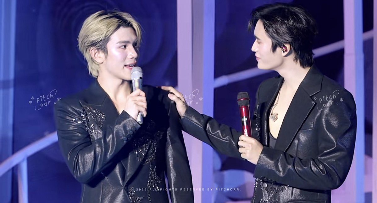 s_saipann's tweet photo. เวลาเห็นเจมีไนน์มองโฟร์ทแล้วยิ้มนึกถึงเพลง"เผลอยิ้ม"ท่อน
แปลกใจจริง ไม่รู้ว่าฉันเป็นอะไร ทำไมต้องเผลอไปยิ้มตาม ทุกทีที่มองดวงตาคู่นั้น ตอนเห็นเธอยิ้ม แล้วมารู้ตัวอีกที ฉันก็เผลอยิ้มไปแล้วสิ สงสัยฉันคงจะหลงรักเธอ🫪🫪🫪🫪🫪

#GeminiFourth https://t.co/Kiai6BLN3p