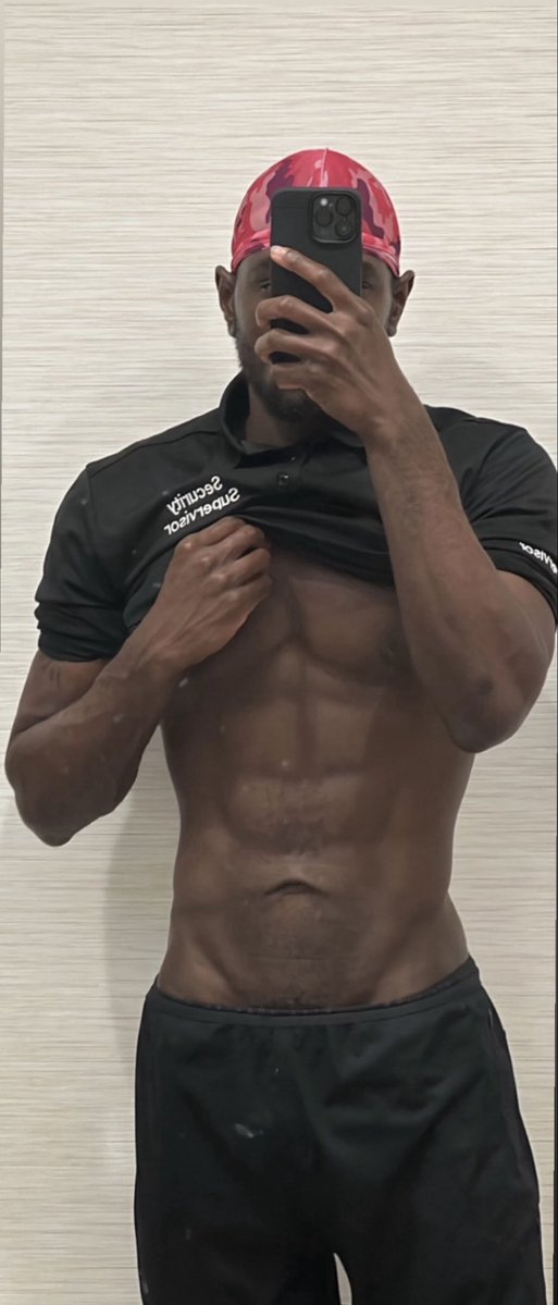 94_Jeremiah's tweet photo. DarkSkin 🥷🏿 https://t.co/p3fad4X5zm