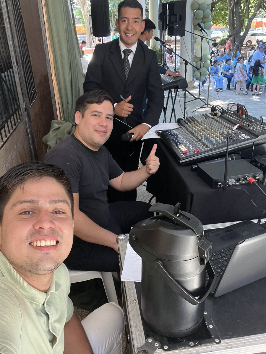 djnelsonrios's tweet photo. 1er. Evento: Amplificación para el Kermese de la Iglesia San Francisco 💒
2do. Evento: Amplificación para la ExpoFrutilla organizado por la Municipalidad de Caaguazú 🇳🇬

#DjNelsonRios
#Sonidoeiluminacion https://t.co/agNP3Ome7E