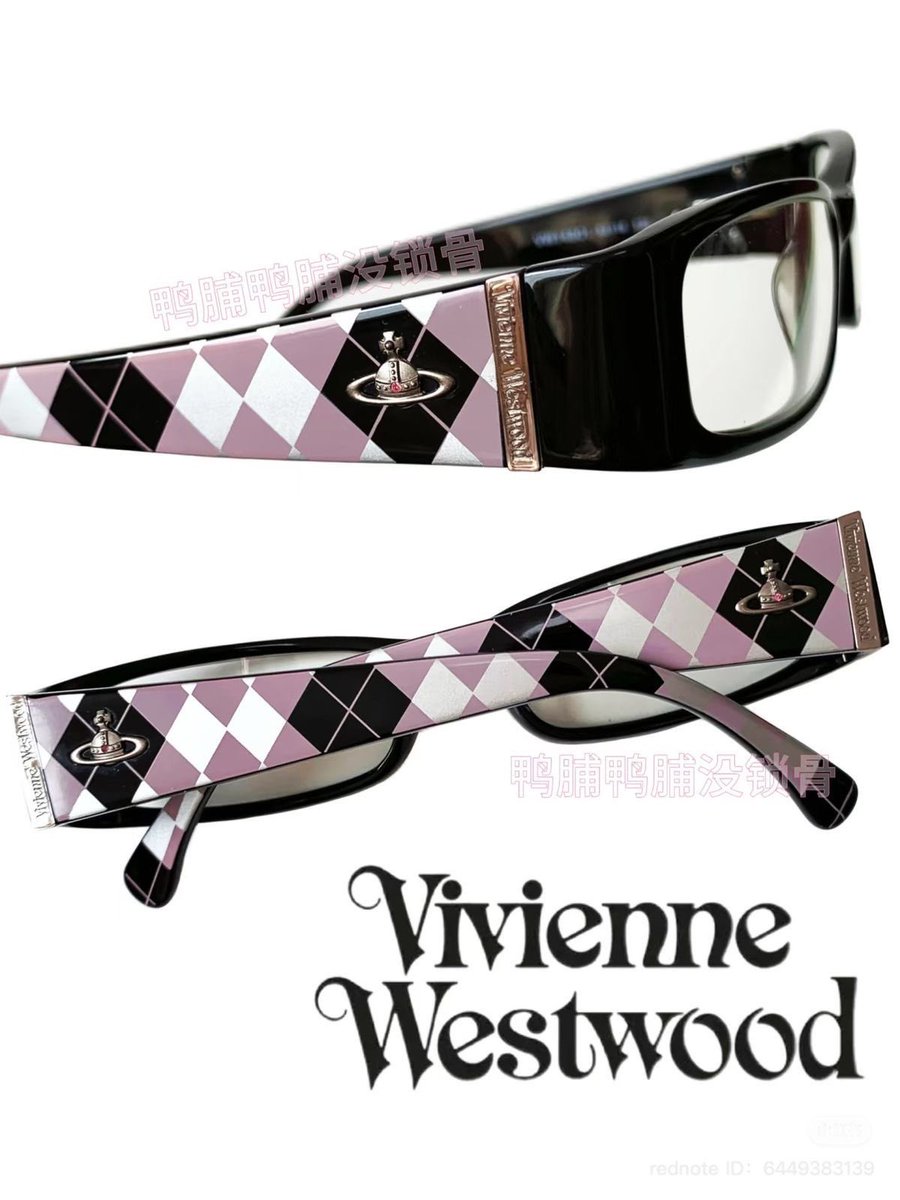 virtualh3arts's tweet photo. Vivienne Westwood VW14801 frames (2004) 🩶 https://t.co/1NAfCmrxI7