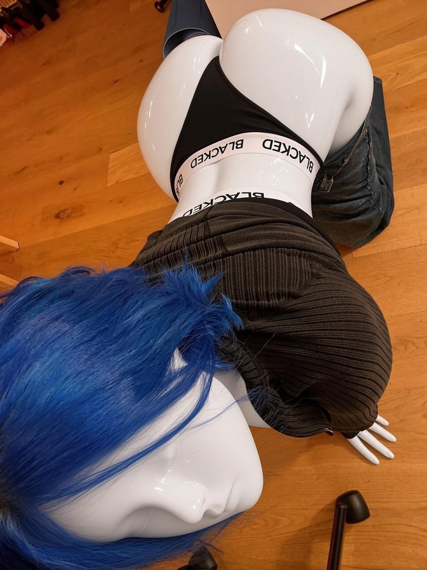 ManScamGod1's tweet photo. "But I'm new" - tribute 
"But I'm female" - tribute 
"But I'm a cashmaster" - tribute 
"But I'm a RT sub" - tribute 
"But I'm not a sub" - tribute 
"But I'm a buyer" - tribute 
"But I sent 5 month ago" - tribute
"But I'm hot" - tribute 
"But I'm a student" - tribute 
"But I'm......" tribute