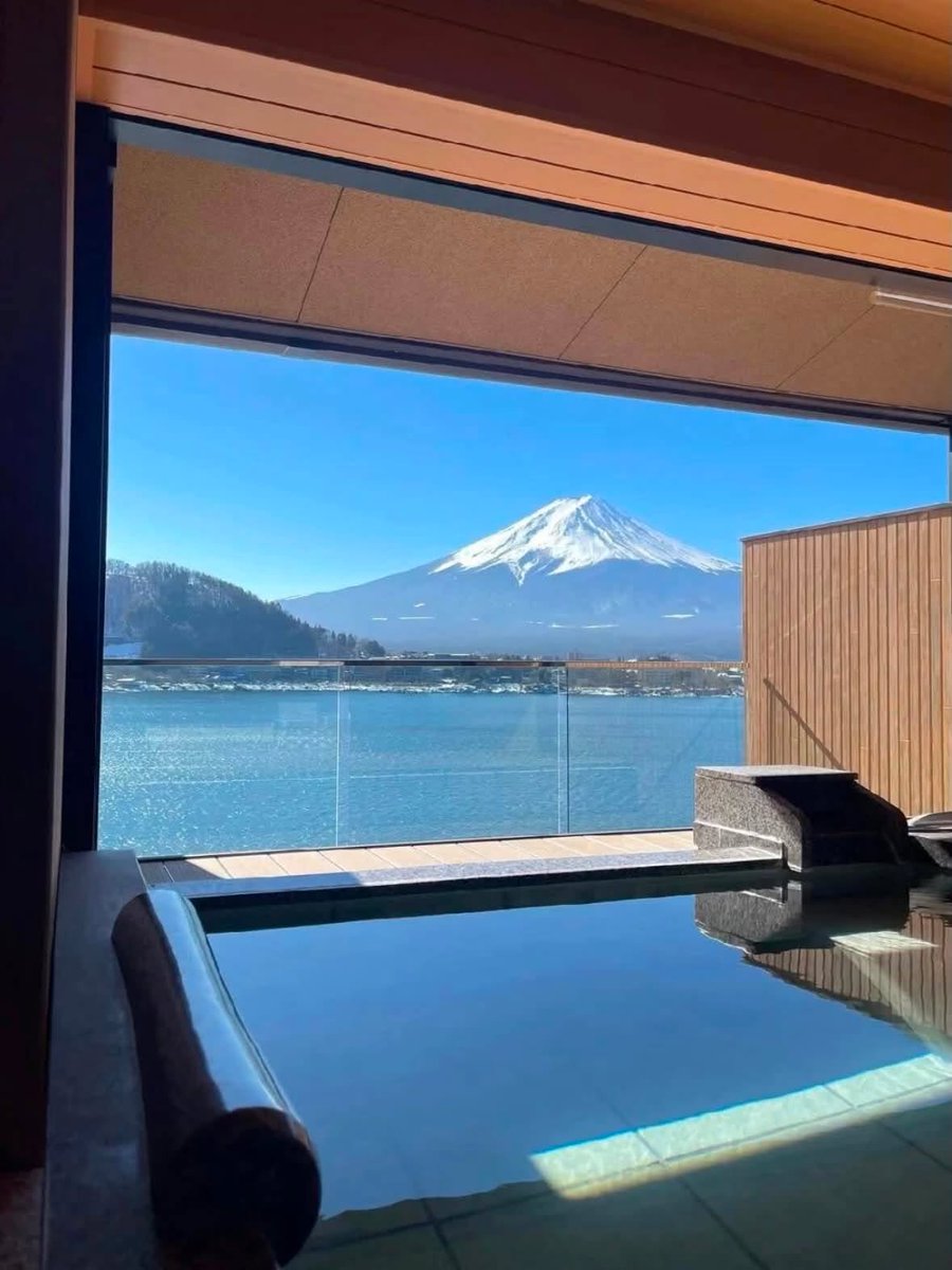 flower6260's tweet photo. Fuji view Japan https://t.co/LZr0L345Jb