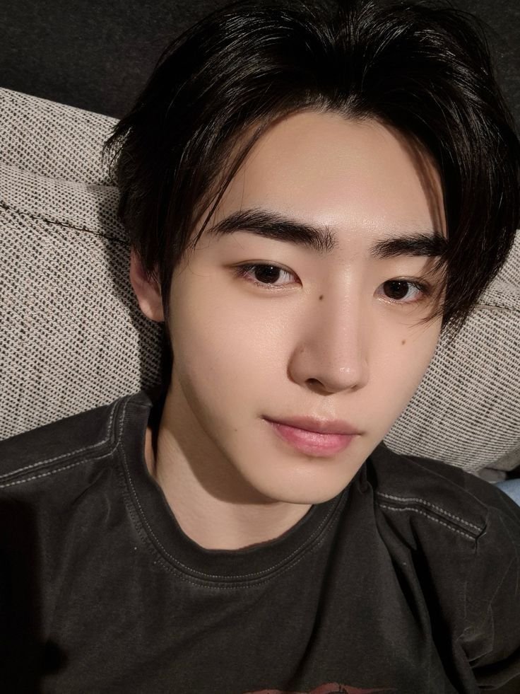 hoonance's tweet photo. Sunghoon's eyebrows discovered the word 'PERFECT' 
#박성훈 #엔하이펜 #SUNGHOON https://t.co/oaiRjifJZu