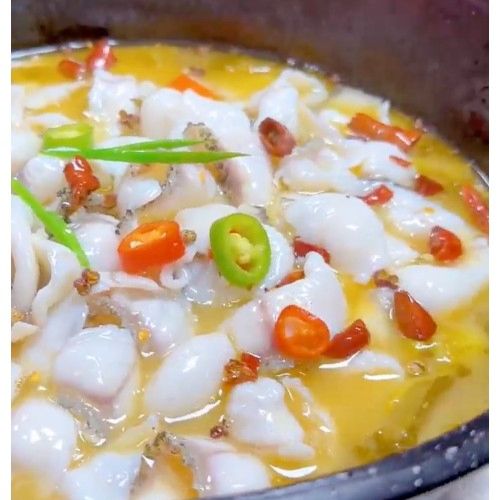 HongdaFood's tweet photo. 🐟Our bouncy fish slices hold shape perfectly.
✨Rich golden soup, full of delicious flavour.
😋Top menu pick for restaurants &amp; hot pot.
#HongdaFoods🐠
#SnakeheadSlices 🧊
#FrozenFish 🍽️
#CateringSupply🐟 https://t.co/9Hh2115Y0G