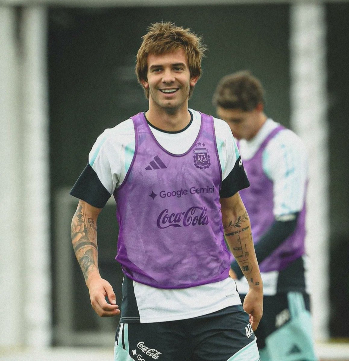 JazminJenn6syd's tweet photo. Fotos del pibito más lindo de Argentina, no tengo pruebas pero tampoco dudas. 😍🔥 https://t.co/EXago08lmE