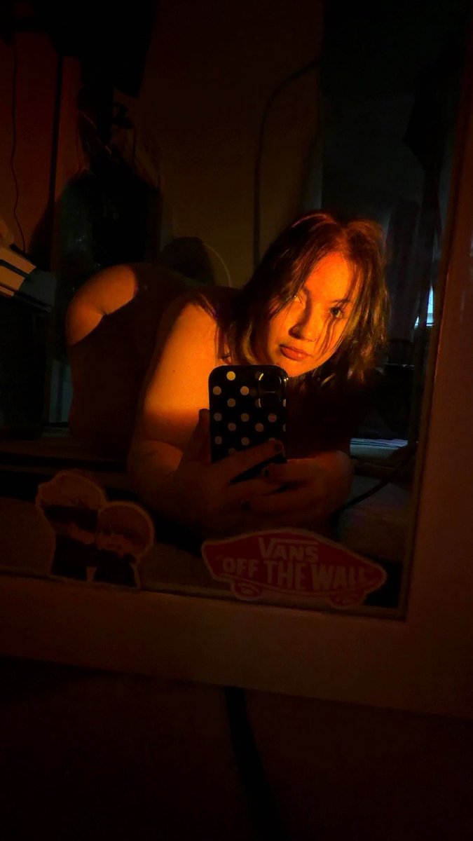 llcvelyhaley's tweet photo. i was ovulating in these 🤭 #submissiveandbreedable #nsfwtwtًً #tease #bbw #thick https://t.co/UamF3GNT8r