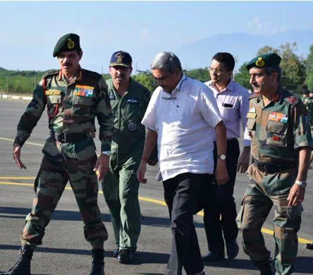 TheSatishDua's tweet photo. 10 yrs ago we did Uri Surgical Strikes, in response to terror attack at Uri.
Credit goes to the Special Forces &amp; to those who supported, but main hero was Mr Manohar Parrikar, who came that very day &amp; gave this bold decision in my office.
Proud to have contributed.
Jai Hind 🇮🇳 https://t.co/iMsmYXI271