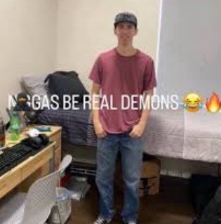 JoeLev15's tweet photo. @themes_and_such @Fan7Xeno This might be the most demonic tweet in the history of Twitter bro https://t.co/Va230j77A2
