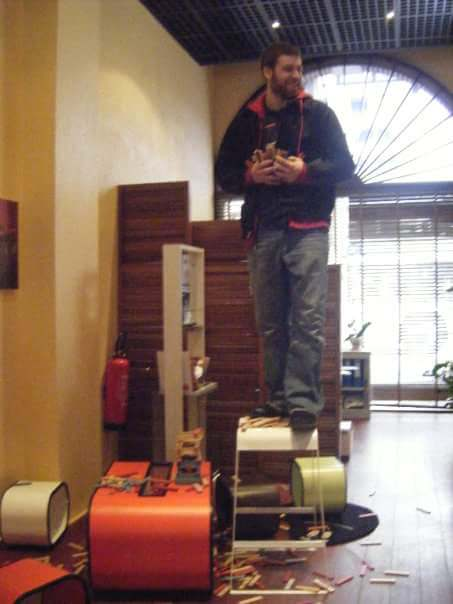 TheMalesOfGames's tweet photo. @MissKatefabe That's a great idea. 🙂

I haven't seen these posted yet. Pac and Sami Zayn playing a huge game of Jenga together. https://t.co/jva3ZJ5vW8