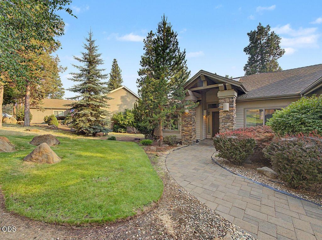 WendyClark541's tweet photo. Ready to make a change? This home could be your answer. #HomesForSale https://t.co/2hlirtWEzh