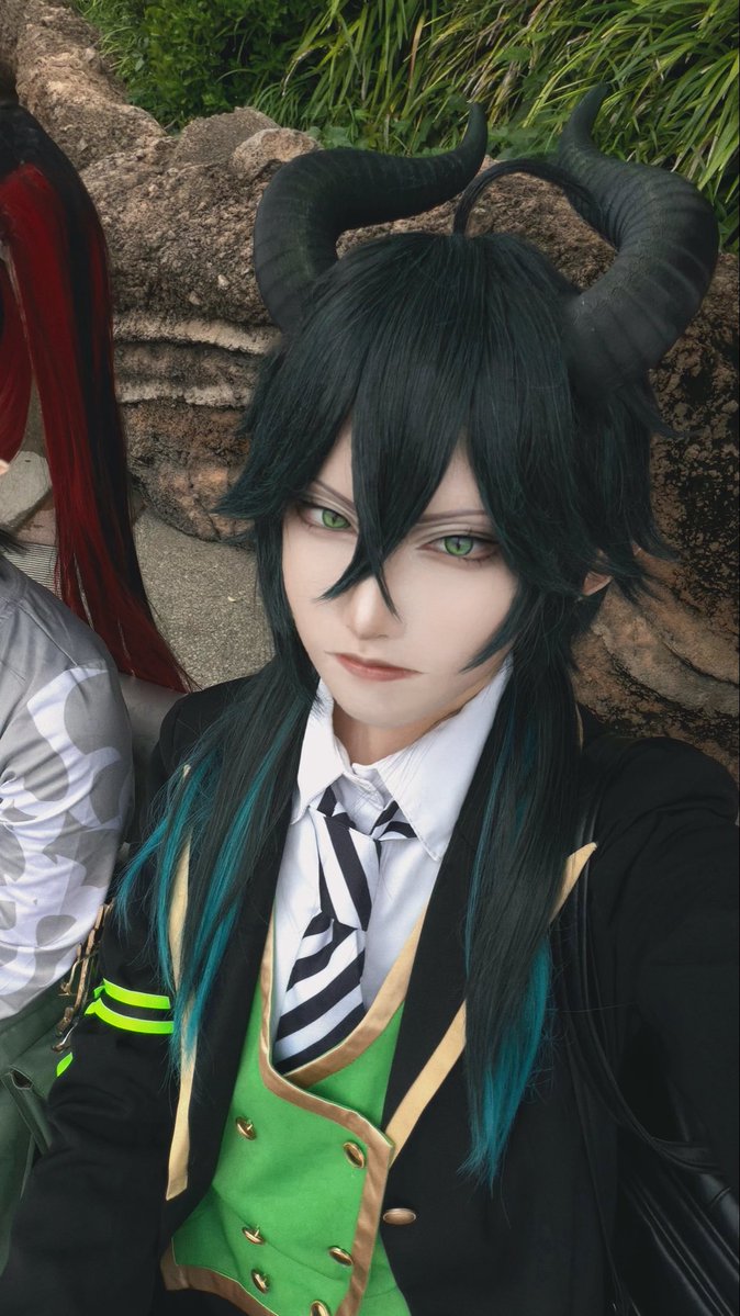 Mirin_04101's tweet photo. #Dハロ仮装2026

右大将と一緒に遊んでた時の🐉 https://t.co/HPUp6t0mmz