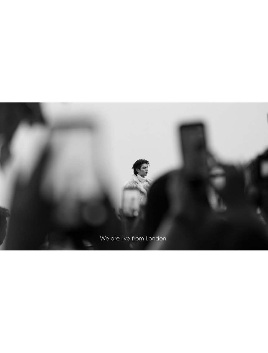 TharineePooH's tweet photo. Burberry SS27 - London Fashion Week

🔗 https://t.co/srVOHO5VmA

1/2
IG : aravind._.mohan
BRIGHT BURBERRY SUMMER 27
#BurberrySS27xBRIGHT
#BurberryxBRIGHT
#Burberry @Burberry 
#bbrightvc @bbrightvc https://t.co/ikpl0SwMvv