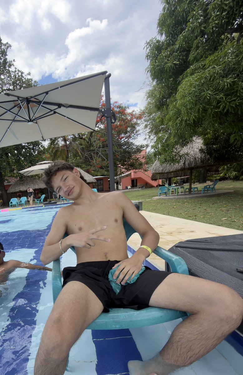 V3ltryx's tweet photo. 💦😋 https://t.co/WGbQnl5u1b