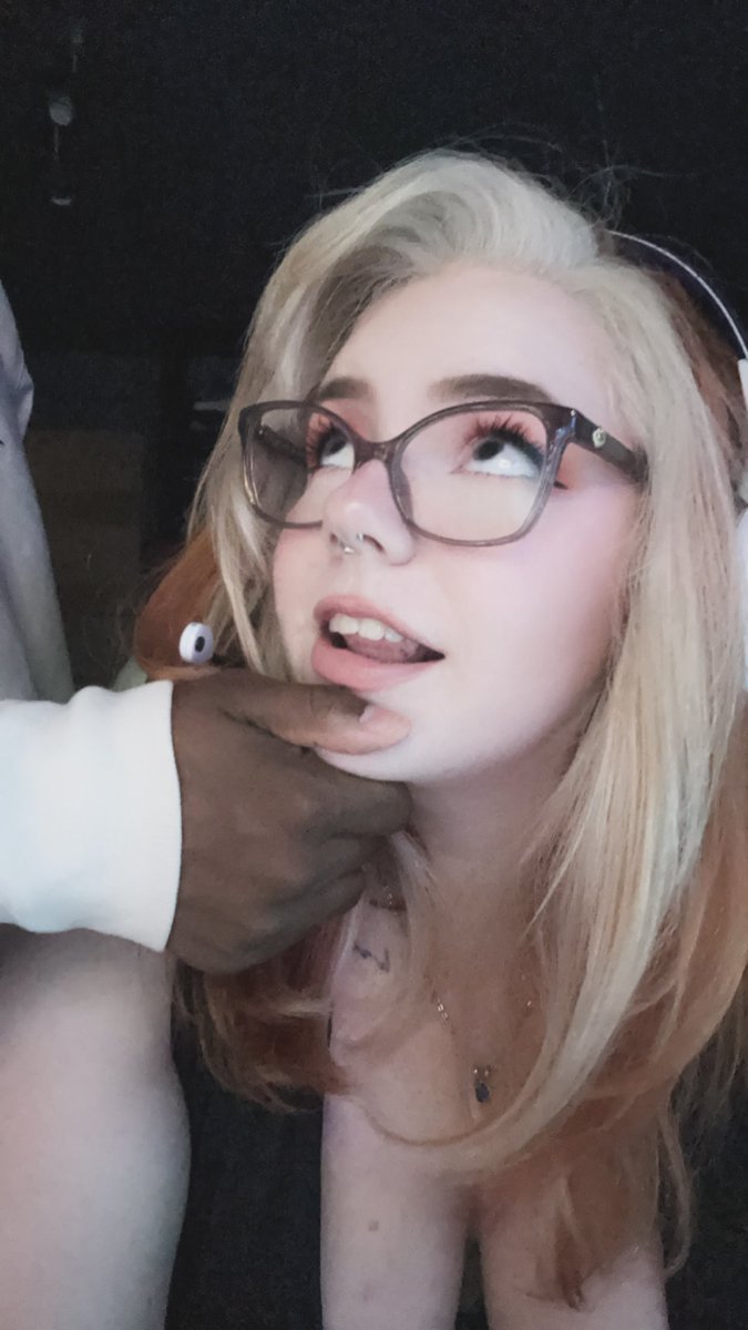 spoiledxfae's tweet photo. this is who ur spoiling btw https://t.co/NW8arFcxbi