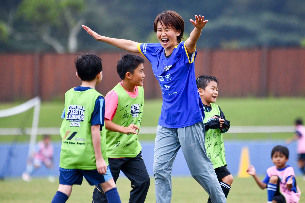 ASC_2024's tweet photo. 【イベント報告】

9/26（土）、三重交通G スポーツの杜 鈴鹿にて、「FOOTBALL FIESTA LEGENDS MIE in SUZUKA ～レジェンドが子どもたちに夢を届ける～」が開催されました！

日本サッカー界を代表するレジェンドの皆さまが集結し、サッカースクールやトークショー、レジェンドゲームを実施✨

サッカーを通じて子どもたちに夢や希望を届ける、素晴らしい一日となりました。

詳しくはこちら👇
🔗https://t.co/8O4U94WGmT

#アトレチコ鈴鹿 #ASC #FOOTBALLFIESTA #鈴鹿市 #サッカー