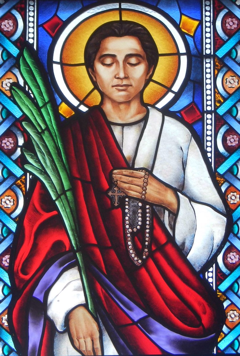 Pigeonscath's tweet photo. Happy feast day of St. Lorenzo Ruiz, a martyr for the faith in the effort to engage in missionary work and evangelization in Japan, to quote his last words:
"Ego Catholicus sum et animo prompto paratoque pro Deo mortem obibo. Si mille vitas haberem, cunctas ei offerrem." https://t.co/juZnQQpKhX