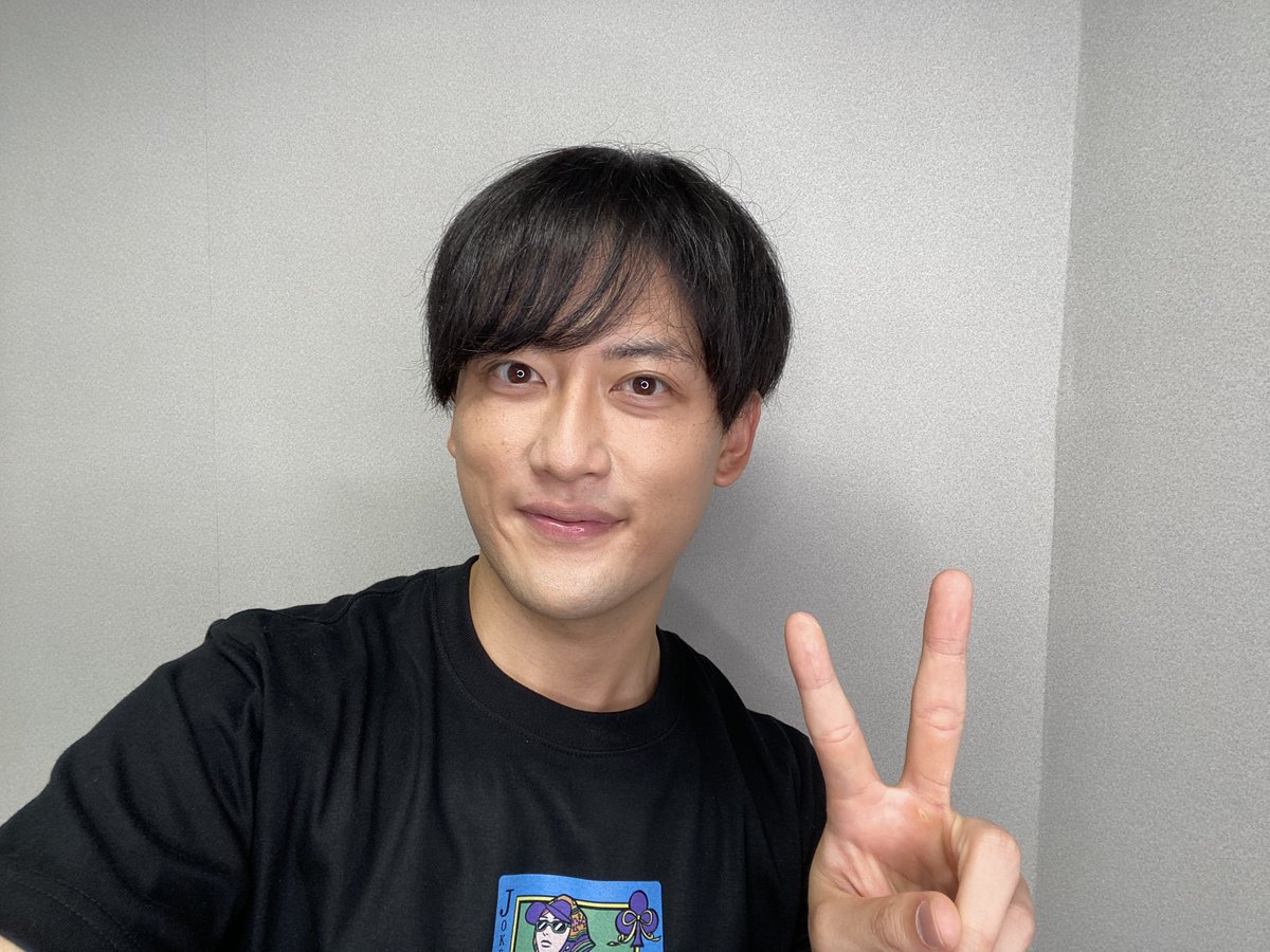 oookakaito's tweet photo. おはようございます！
昨日は公開面接ありがとうございました！
友達も増えて楽しい時間でした

今日もお仕事頑張ろう🔥

 #jjad2027  #jboy https://t.co/pnd8AvQzLR