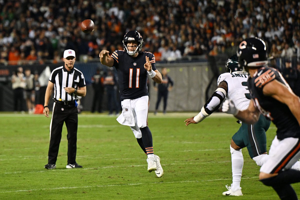 UnderdogNFL's tweet photo. Games with 2 passing TDs this season:

1 — Case Keenum
0 — Drake Maye, Justin Herbert, Daniel Jones, Cam Ward, Malik Willis, Baker Mayfield, Kyler Murray, Jameis Winston, Michael Penix Jr. https://t.co/mhkvg9WJn5