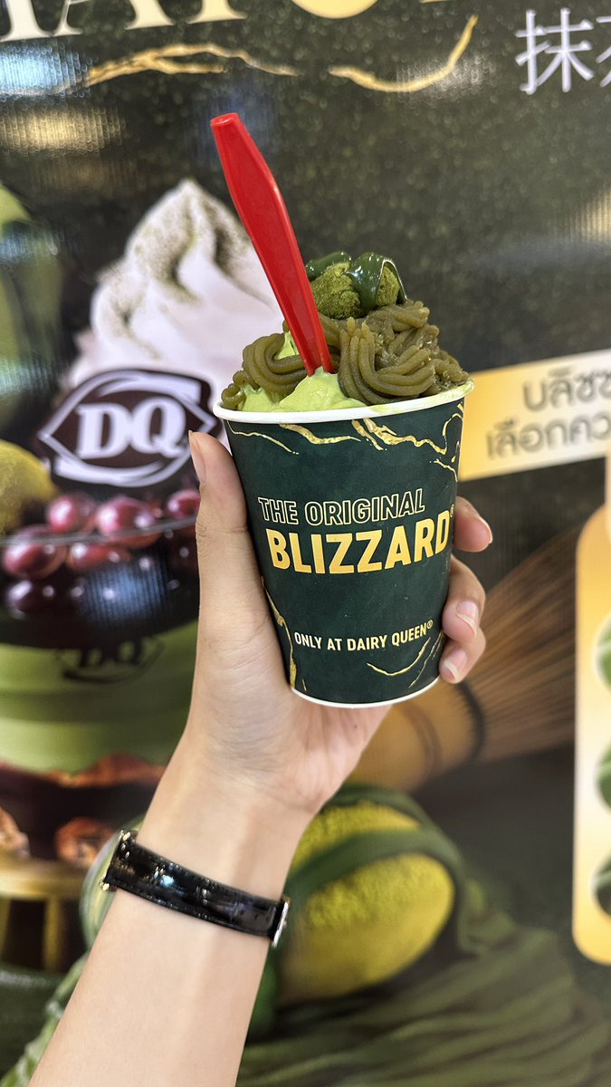 PimLoading's tweet photo. ‘มัตจะมองบลังค์และวาราบิโมจิ ’ นัวๆ จาก #DairyQueen® อร่อย รสนัว อูมามิ 💚🍵 
#กินไม่เกินร้อย #อร่อยบอกต่อ #ไอติม #มัทฉะ

มี E-Discount Voucher คูปองส่วนลดแทนเงินสดเพิ่มไปอีกน้าา !! 
 https://t.co/WxVEIFmDUN https://t.co/nYr4AeZ4a1