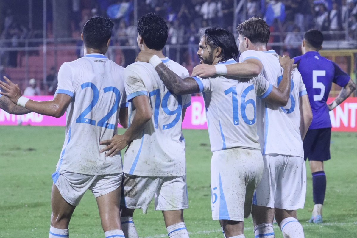 sincensuraGua's tweet photo. ⏱️ 𝗙𝗜𝗡𝗔𝗟 𝗣𝗔𝗥𝗧𝗜𝗗𝗢 •  Liga de Naciones de Concacaf 

🇬🇹Guatemala (6) 🆚 (0) El Salvador🇸🇻

🏟️Manuel Felipe Carrera
📺Fox

#ModoSelección #VamosGuate 💙⚽️🇬🇹💪
@fedefut_oficial https://t.co/CjZhscsb9M