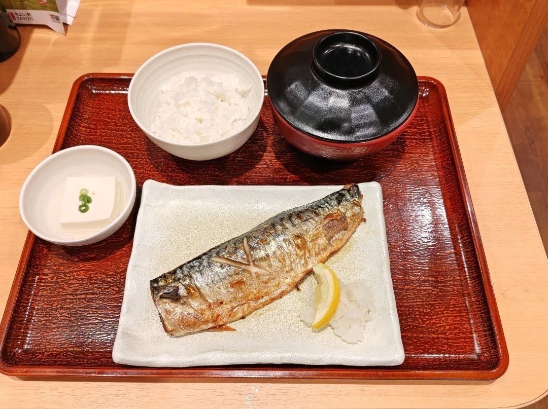 bimu_suko's tweet photo. たざわひろこさんありがとうございます🙏

肉フェスならぬ「魚フェス」に相当するイベントがあるのを初めて知りました🤤

先日入った食堂で食べたサバの塩焼定食がなかなか絶品だったので、秋になったらサンマの塩焼を味わいたいです😌

#maidoAT
#yesfm https://t.co/Z0hgf2RS8k