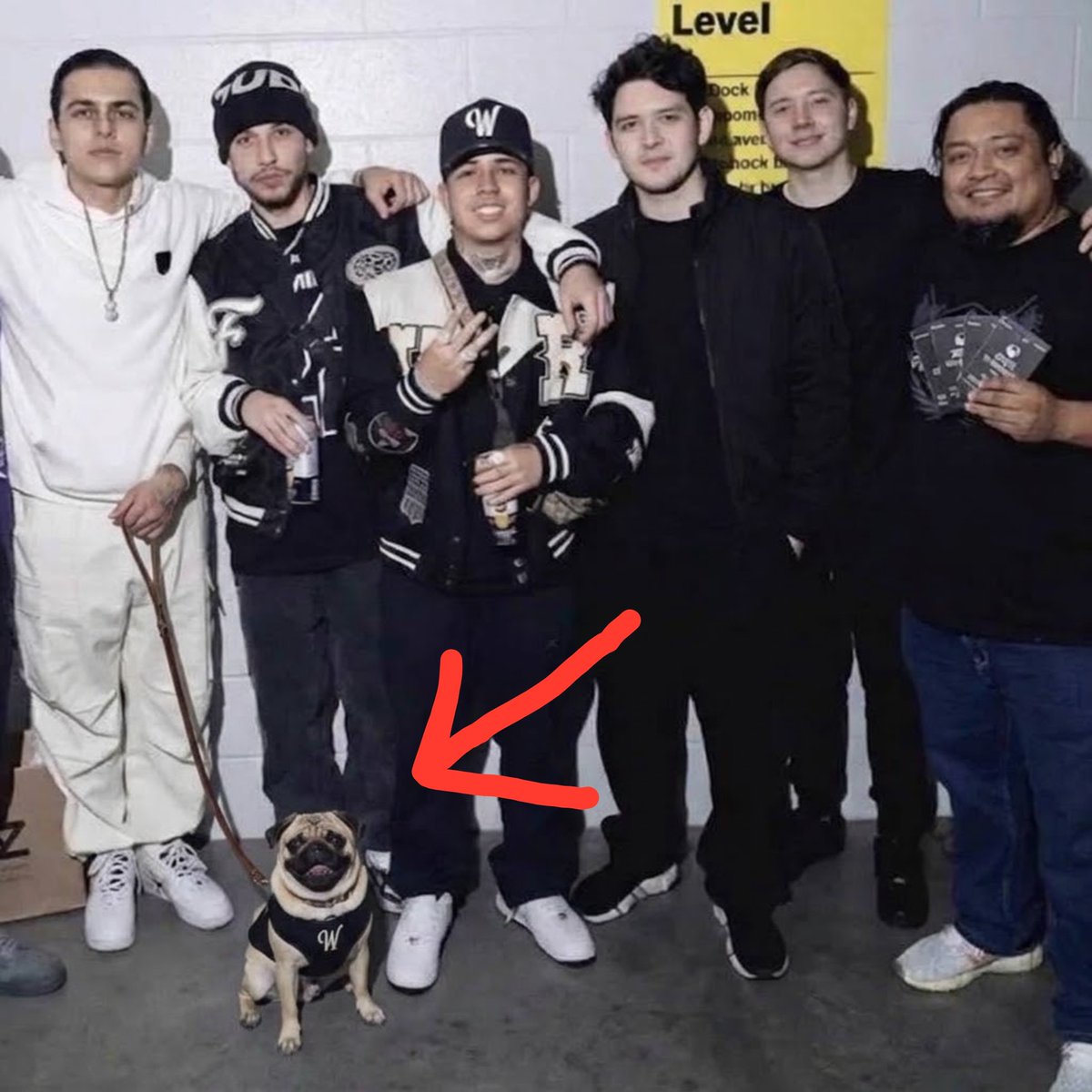 sanjiDsmoke's tweet photo. Ahí agregue al @montoyatrrr  puro team erome pa que sepan alv 🥶 https://t.co/3oDXkBLxpQ
