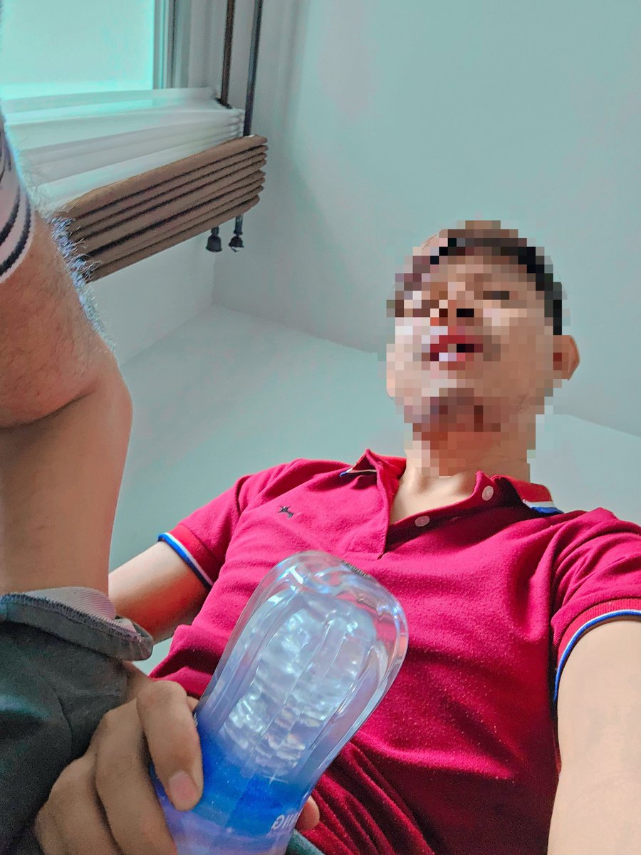 itsjustter's tweet photo. เลียมั้ยครับ https://t.co/IJbiZtHNjH