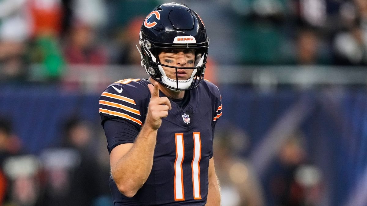 StevenErtelt's tweet photo. Case Keenum: "The best moment in my life is giving my life to Jesus Christ." https://t.co/Y8BaajB4FQ