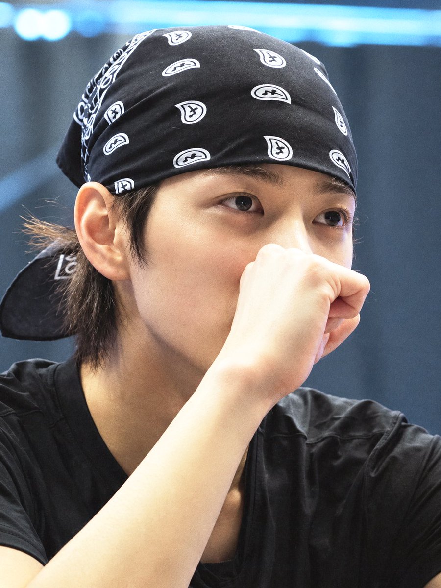 AKHGALLERY's tweet photo. #KEONHO #건호 https://t.co/H1Bx1MKU9e