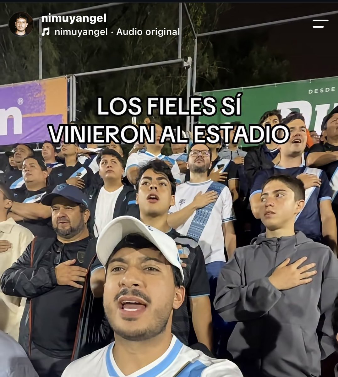 eduardoaalfaro's tweet photo. “Los fieles sí vinieron al estadio”, cerote. Si a vos la FEDEFUT te da todo regalado, no te conviene hablar mal del fútbol de Guate, porque si no te quedás sin tus accesos y viajes. https://t.co/87g6PVcSxB