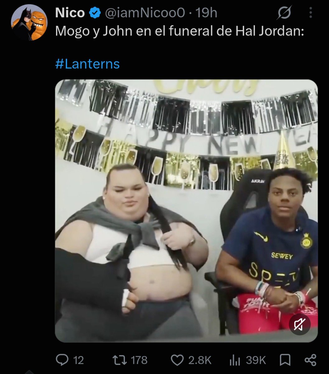 ajoinfinityx_'s tweet photo. La mejor escena de el capítulo 7 de #Lanterns

Esta escena es la mejor no solo por lo graciosa que fue si no por como Hal atrapa a Jhon mintiendo al mencionar a Mogo

Esto causo muchos memes, risas y mucha gente hablando de eso 

Pero cierto grupo de personas te quieren hacer creer que nadie etsa viendo esta serie cuando los memes dicen otra cosa

#Meme #JohnStewart #HalJordan #Serie #DC #DCU