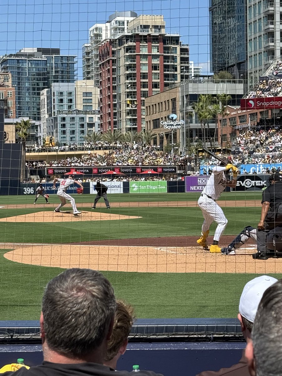 Eggorian's tweet photo. Do you want to go to the #Padres / Cubs playoff game on Wednesday night with me?  This is me. I sit here….dugout club section 4.  Due to circumstances beyond my control, I no longer have a date for the game and want to fix that. Are you:
1) Female
2) Single
3) Age 30-55
4) A Padres fanatic

If so, you qualify!

I am:
53
6’0”
180 lbs
Almost divorced (4.5 years and counting.  Final November hearing)
2 grown kids
Business owner
25% season ticket holder 

If you’re interested, send me a DM. I’m dreading the trip back to Bumble/Hinge next week and hopeful this helps avoid that!  
#forthefaithful