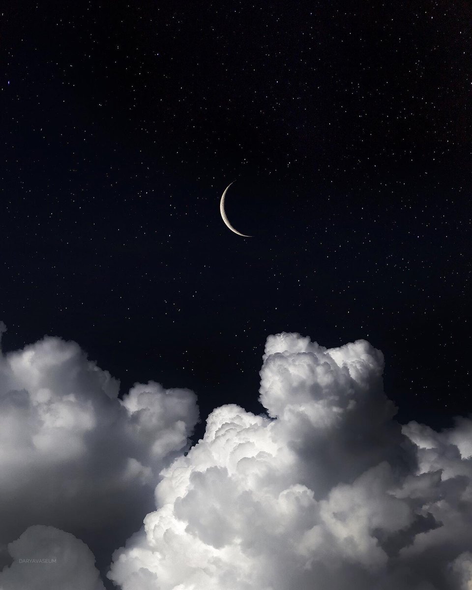 moonloverxjpg's tweet photo. Moon lover https://t.co/qNi8YtYlJg