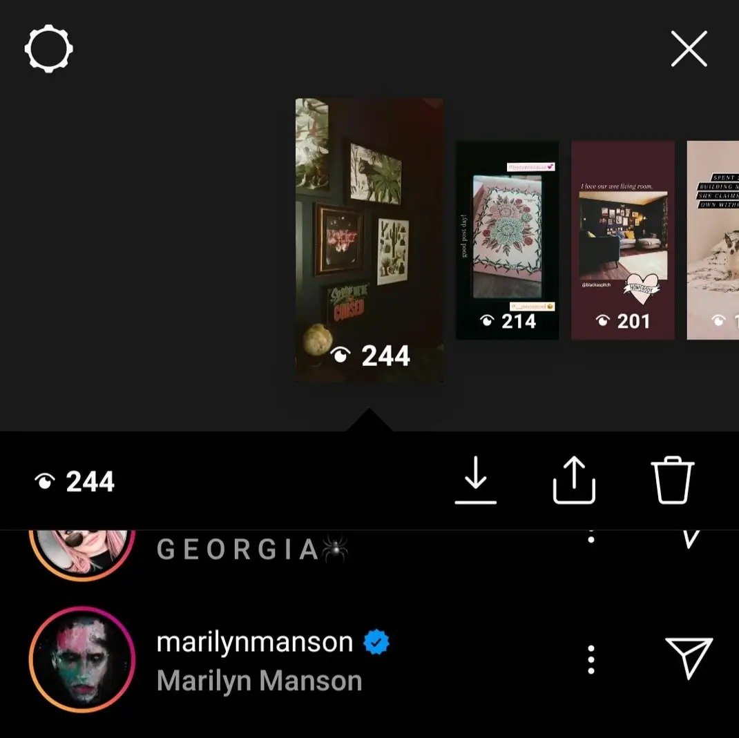 kezzysioux's tweet photo. bringing this thread back for anyone who needs reminding of what a cruel, inhuman piece of shit Marilyn Manson is. when this went viral a few years ago he tried to intimidate me by stalking my socials. https://t.co/yKLRKAhBSC
