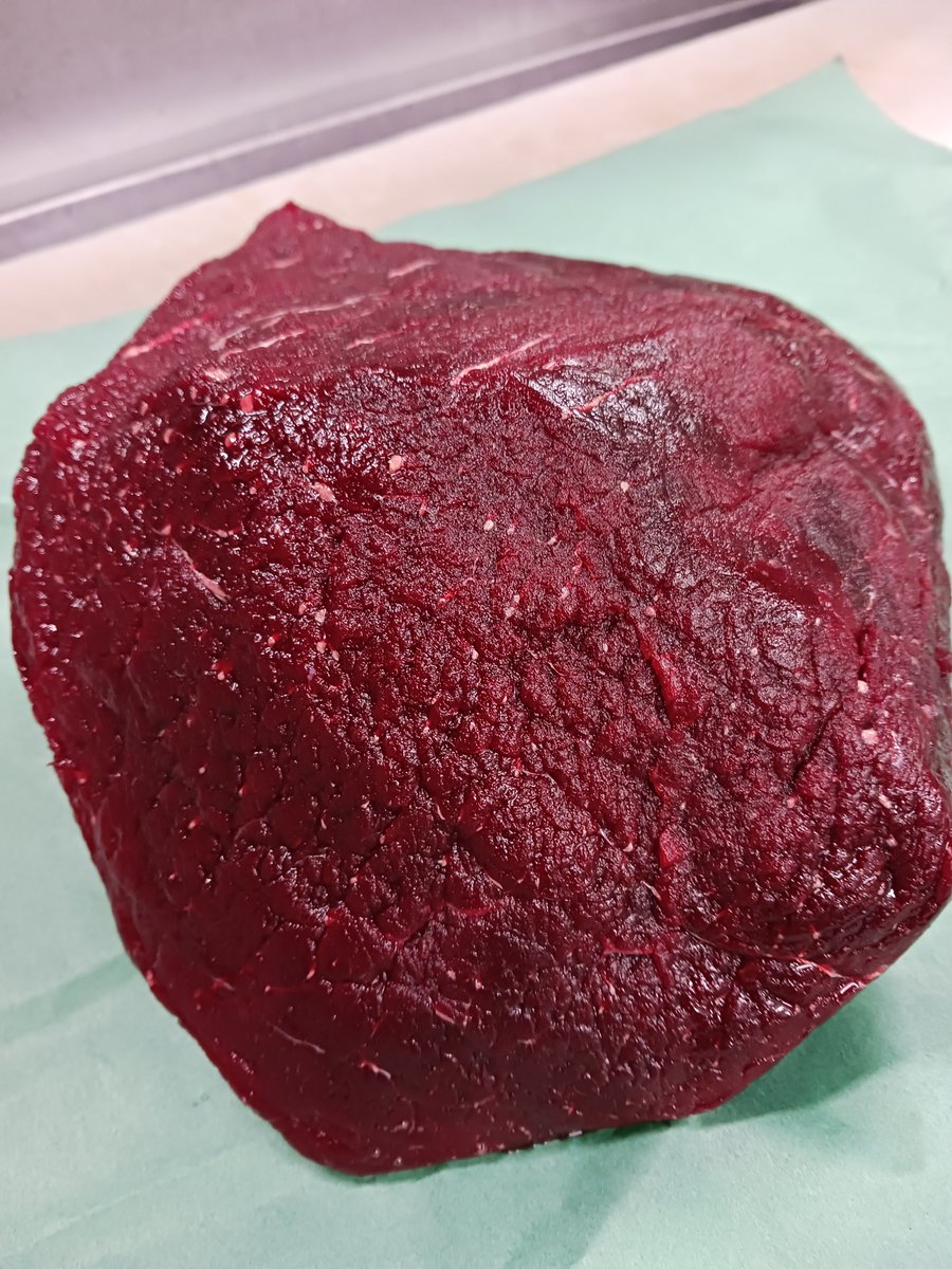 1E2znlirtRPkqLH's tweet photo. おはようございます🐟

お刺身用生ホタテ🉐
150㌘入り1パック６５０円

生ミンククジラも入荷してます🐟

網走産しじみ
生サンマもまだまだあります🐟

本日もよろしくお願いします✨
#オホーツクTwitter会 
#伊藤ストアー https://t.co/OSu0u0Ya3w