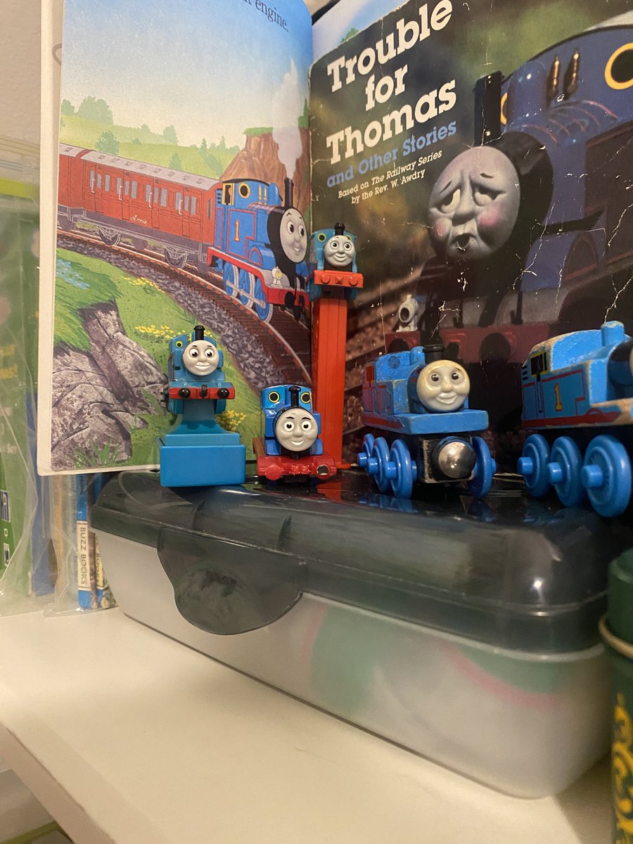 DevinTTTE's tweet photo. Thomas the Tank Engine GALORE 💙 #thomasthetankengine #thomasandfriends #thomascollection #thomasfan #railfan https://t.co/ftuVca7rVB