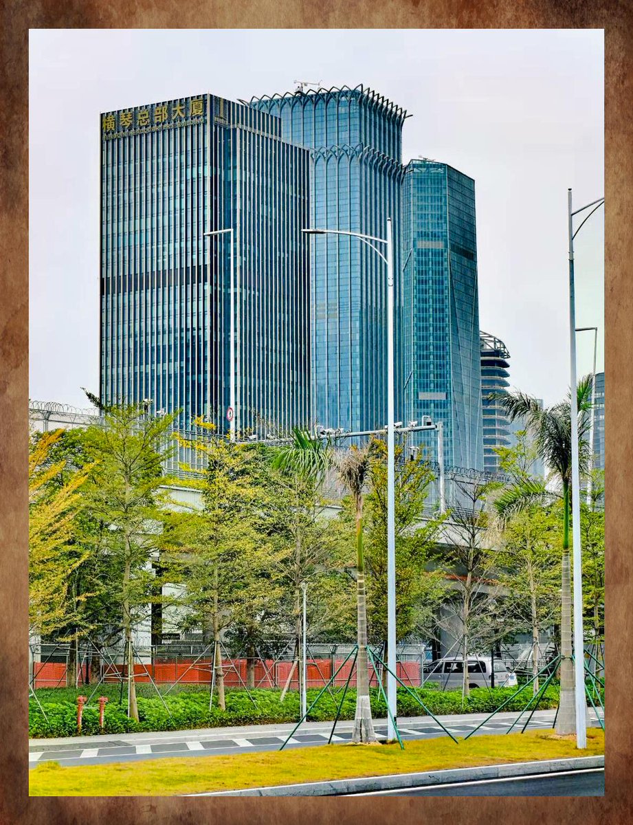 s7No3BtAus2Ut8R's tweet photo. Building you up to shine bright! ， https://t.co/SN9gFEa2WQ