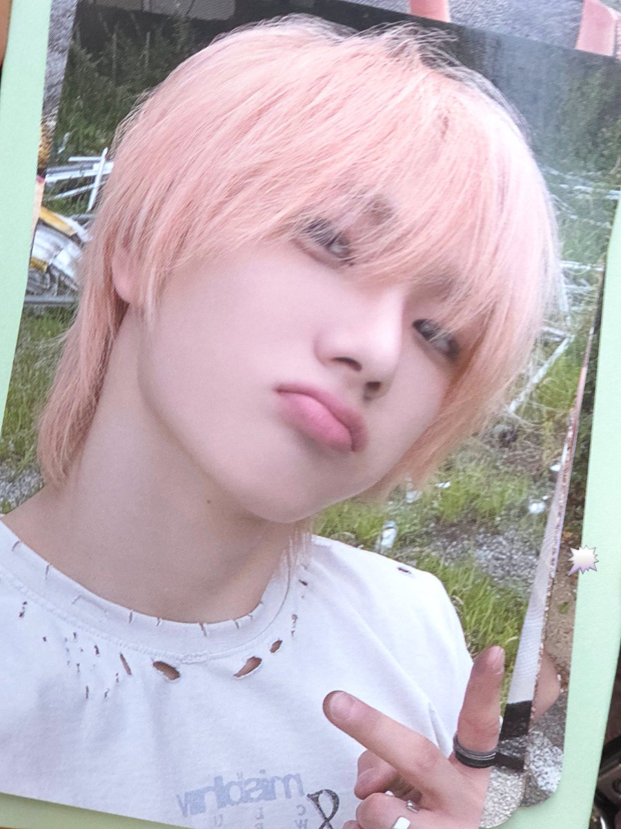 kiriguukie's tweet photo. 🐈 just leave it to your instincts..! let’s have fun like crazy 🐾 

he's so cute 😭😭 cr pang2han1 https://t.co/GnECVnE9qJ