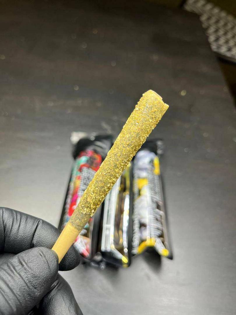 KushBlend's tweet photo. I’m mobile with gas and dispos in #florida wya tapin you need a local plug hmu Tampa Orlando Kissimmee Miami Jacksonville St. Petersburg Clearwater lauderdale Sarasota Tallahassee I’m serving now hmu if you in #Florida #orlandoplug #anyplugin #zaza https://t.co/4yiv99xjIH