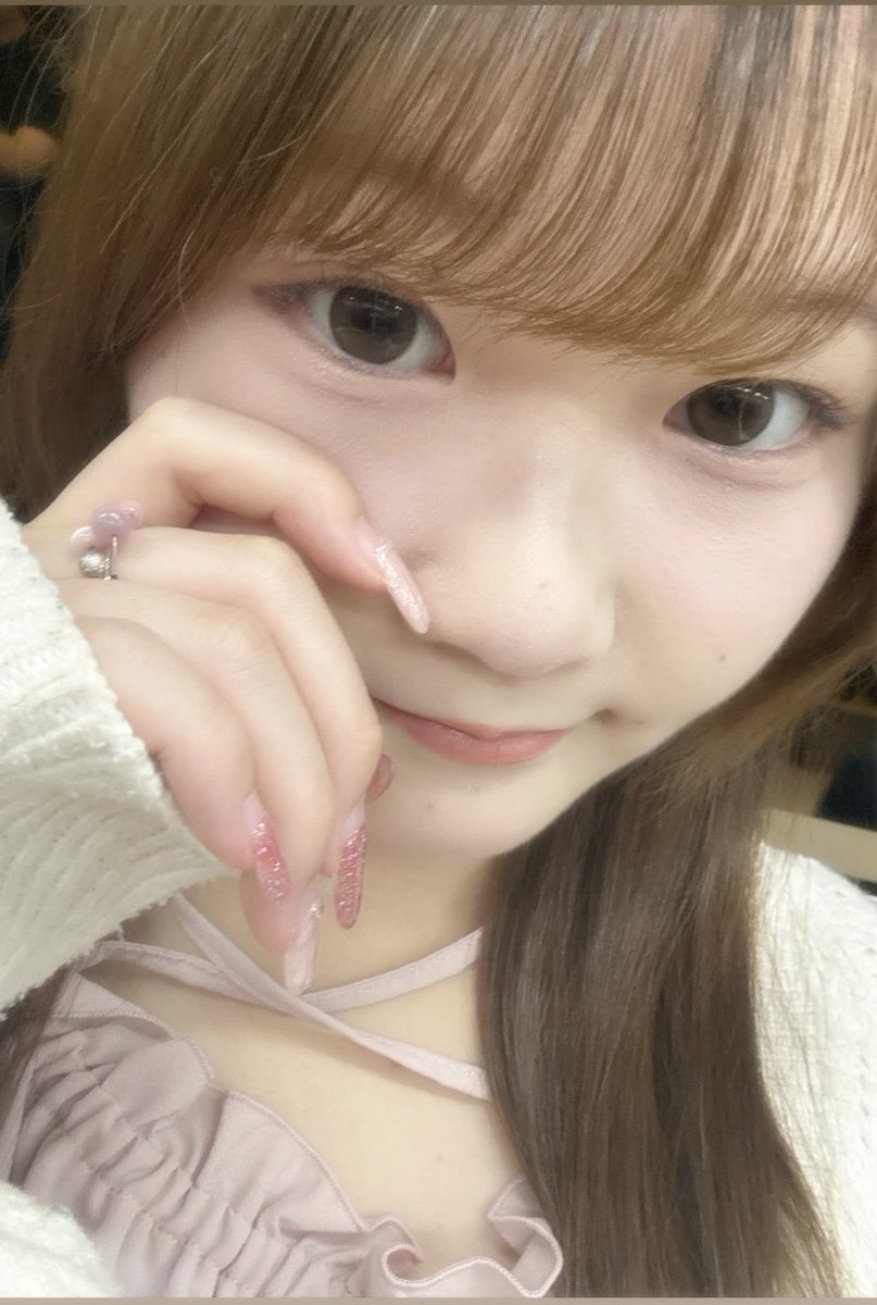 yuadayo_2's tweet photo. 少し前に自撮りしてたのアルバムから見つけたらのせとく笑笑 https://t.co/q6AzXBQW6X