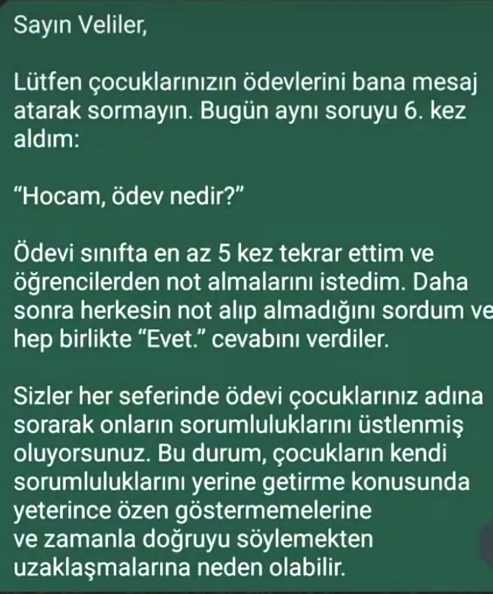 ogretmensitemiz's tweet photo. ÖĞRETMENİN VELİLERE MESAJI GÜNDEM OLDU

"Sizler her seferinde ödevi çocuklarınız adına sorarak onların sorumluluklarını üstlenmiş oluyorsunuz." https://t.co/hIBJwmkxKl